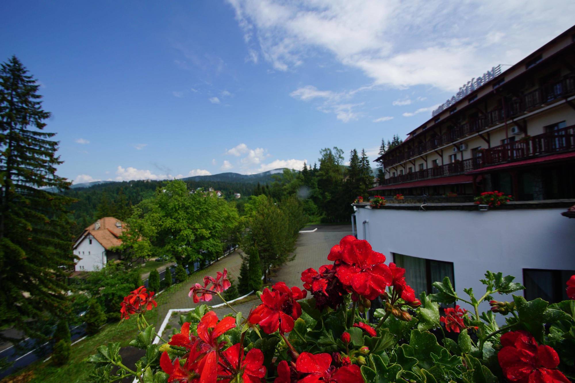 Hotel Rozmarin เปรดัล ภายนอก รูปภาพ