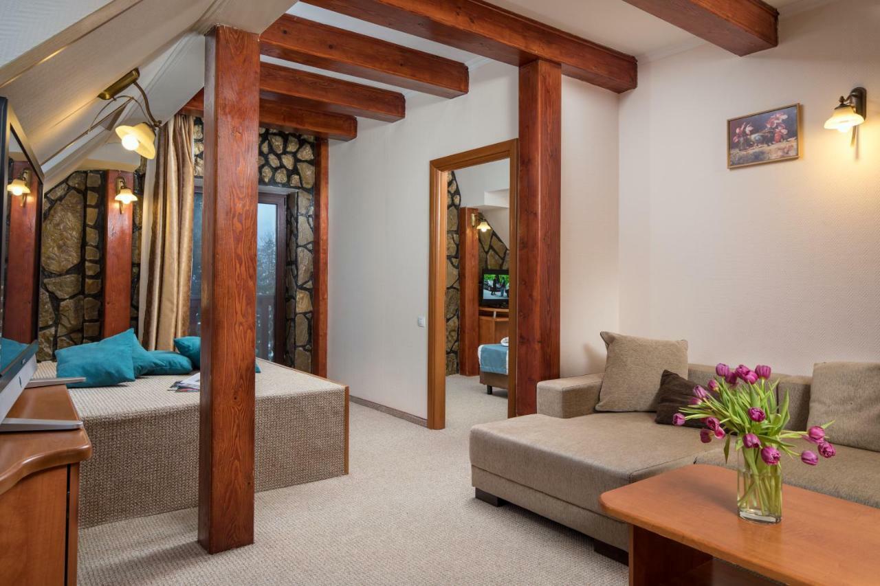 Hotel Rozmarin เปรดัล ภายนอก รูปภาพ