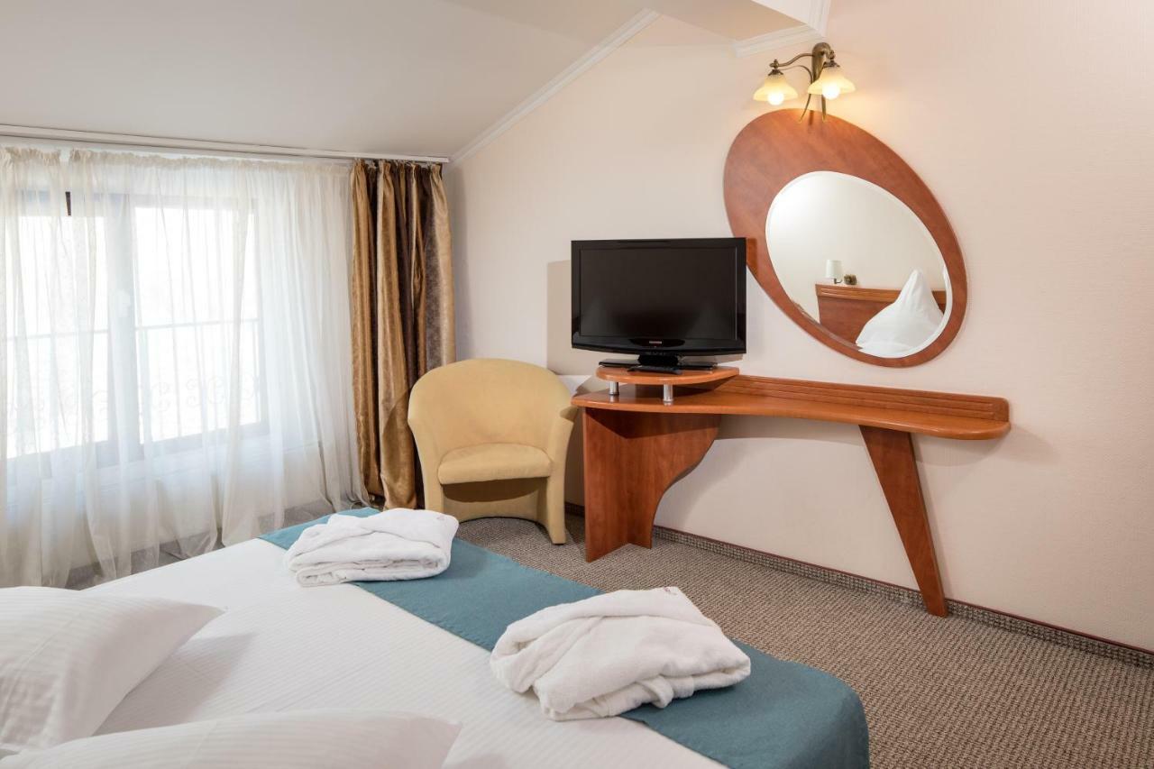 Hotel Rozmarin เปรดัล ภายนอก รูปภาพ