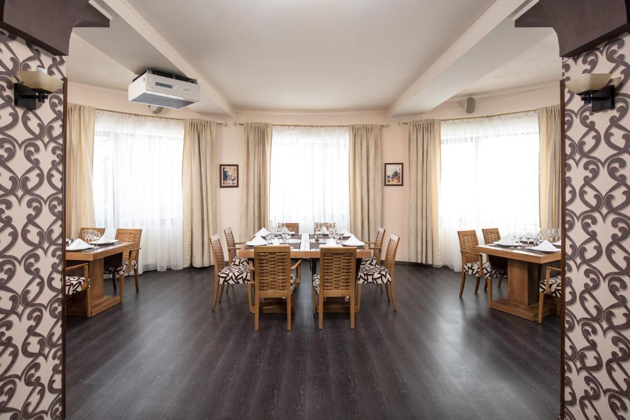Hotel Rozmarin เปรดัล ภายนอก รูปภาพ
